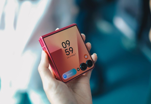 Ra mắt Galaxy Z Fold7 & Z Flip7, Samsung lật đổ định kiến về điện thoại gập